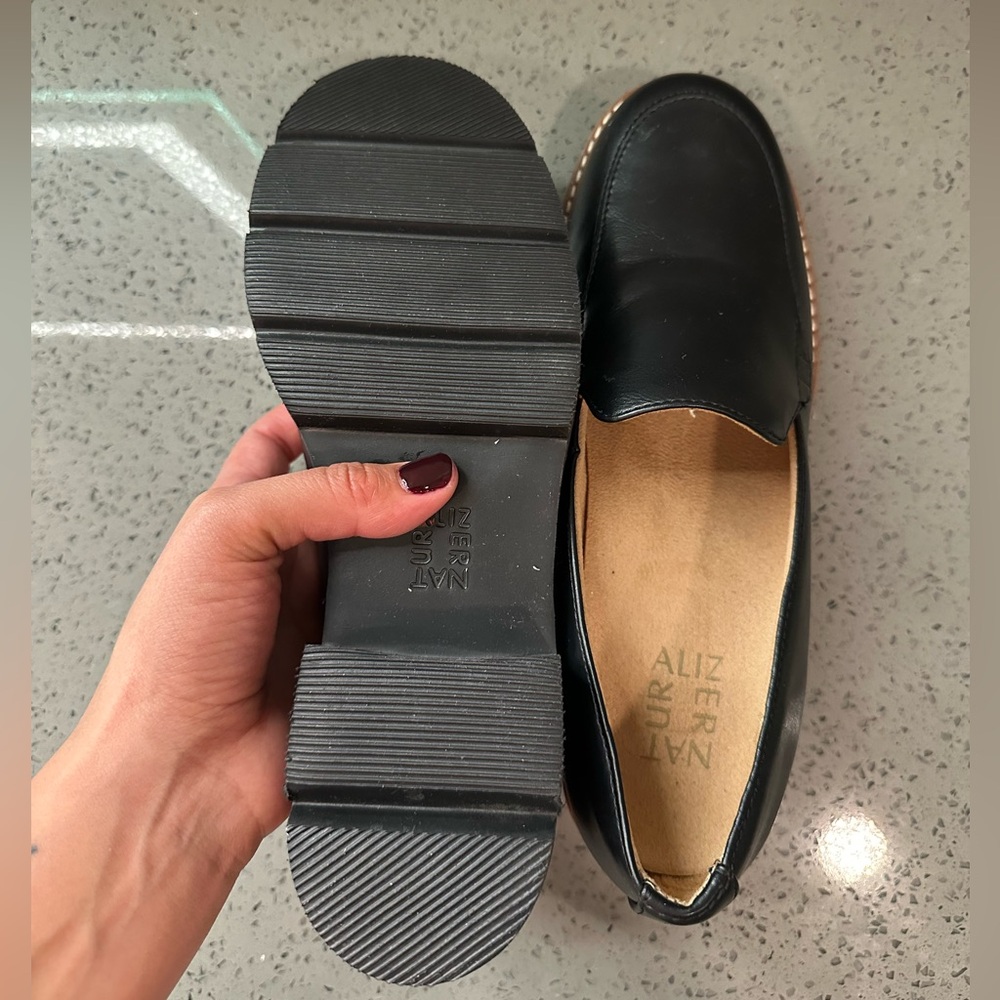 Naturalizer Cabaret Loafer Size 7.5 - Picture 5 of 5